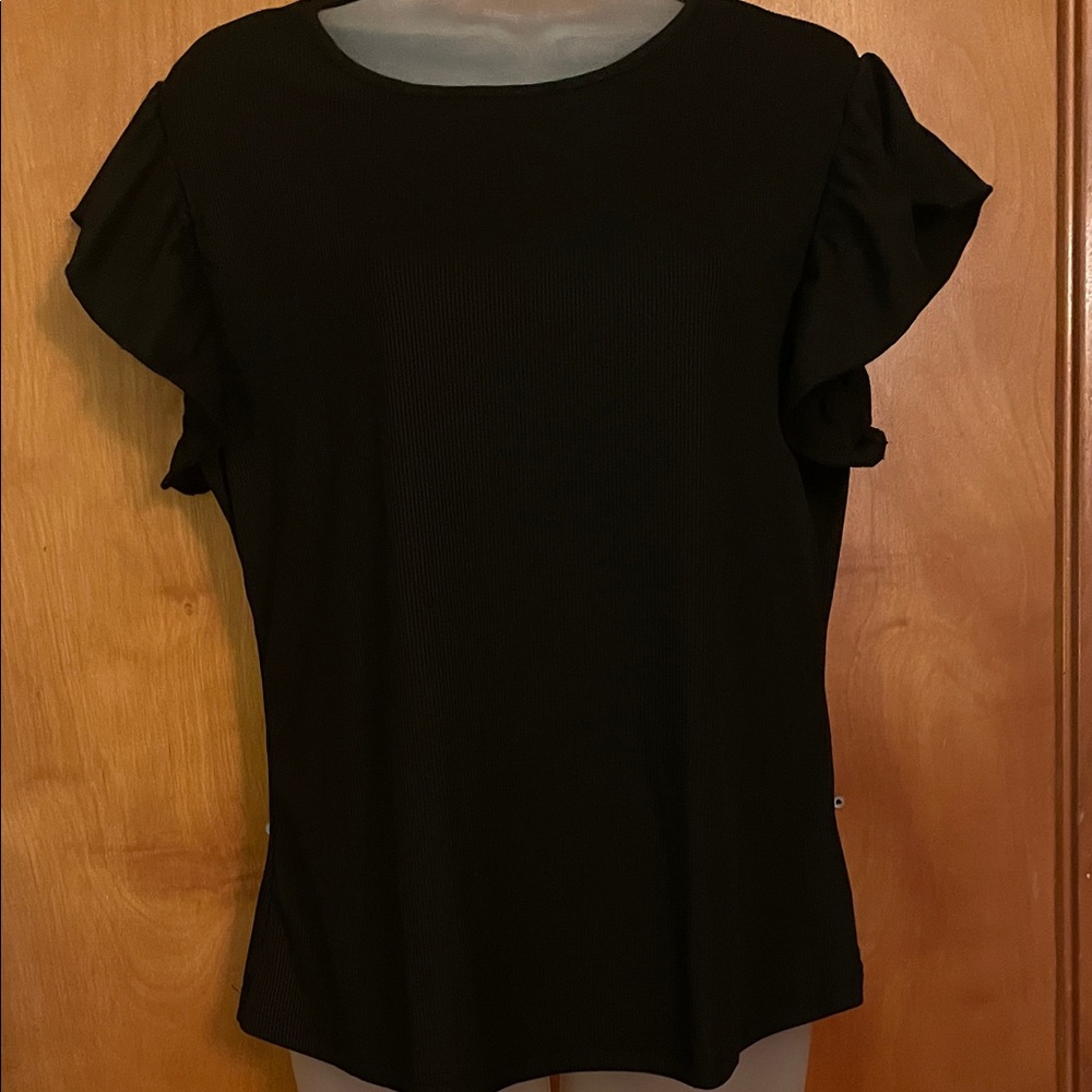 Chic Black Ruffle Sleeve Blouse